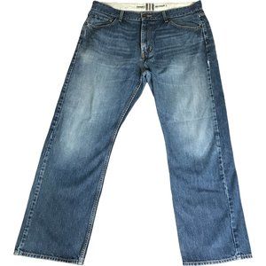 Tommy Hilfiger Men's 35 x 30 Jeans Relaxed Freedom